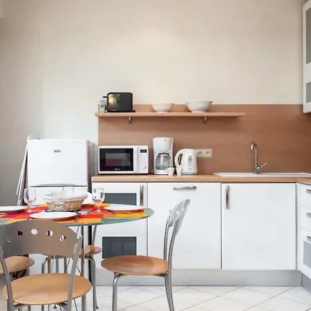 Studio Near Croisette Beach - Behind Martinez Apartment