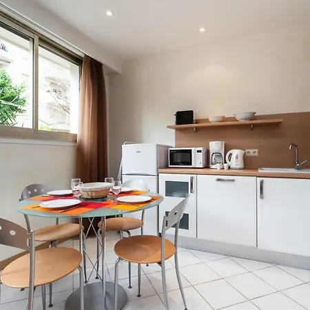 Studio Near Croisette Beach - Behind Martinez * Cannes